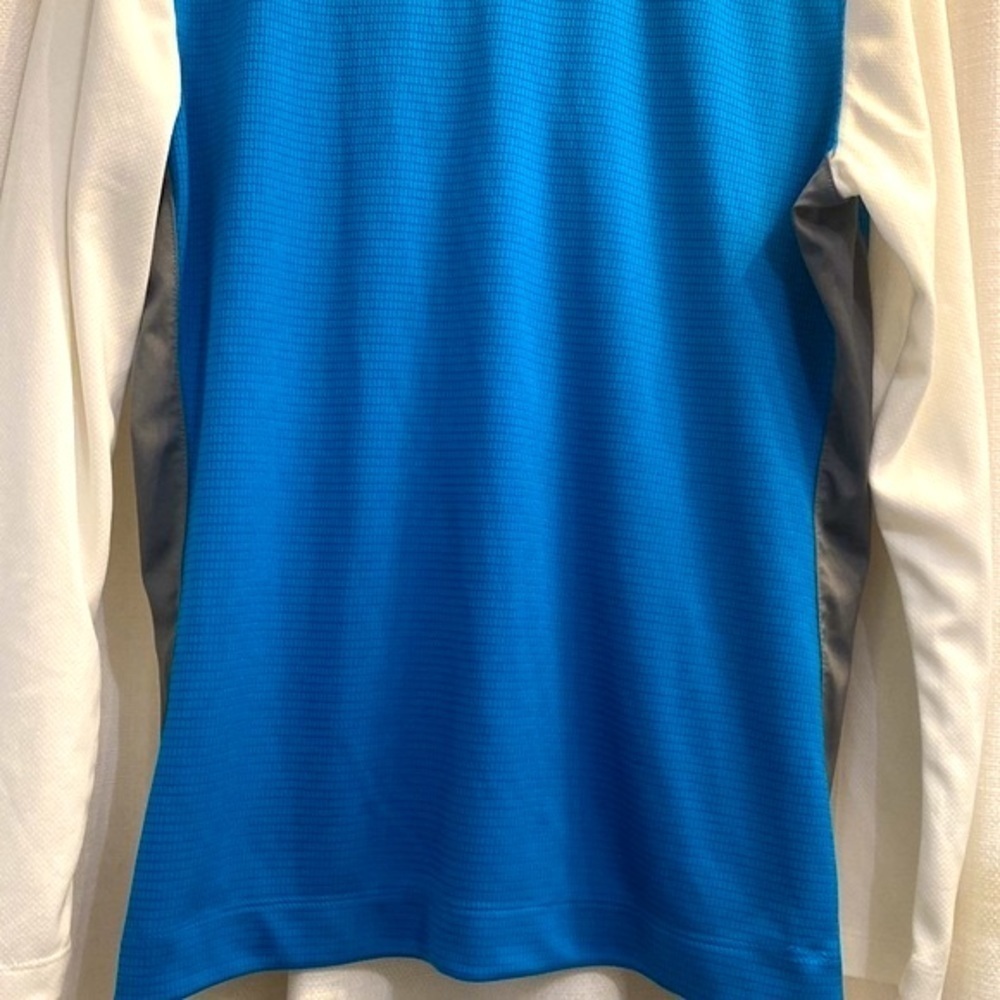 Women’s Callaway Blue White and Grey 1/4 Snap Front 100% Polyester Golf Shirt L - Picture 7 of 9